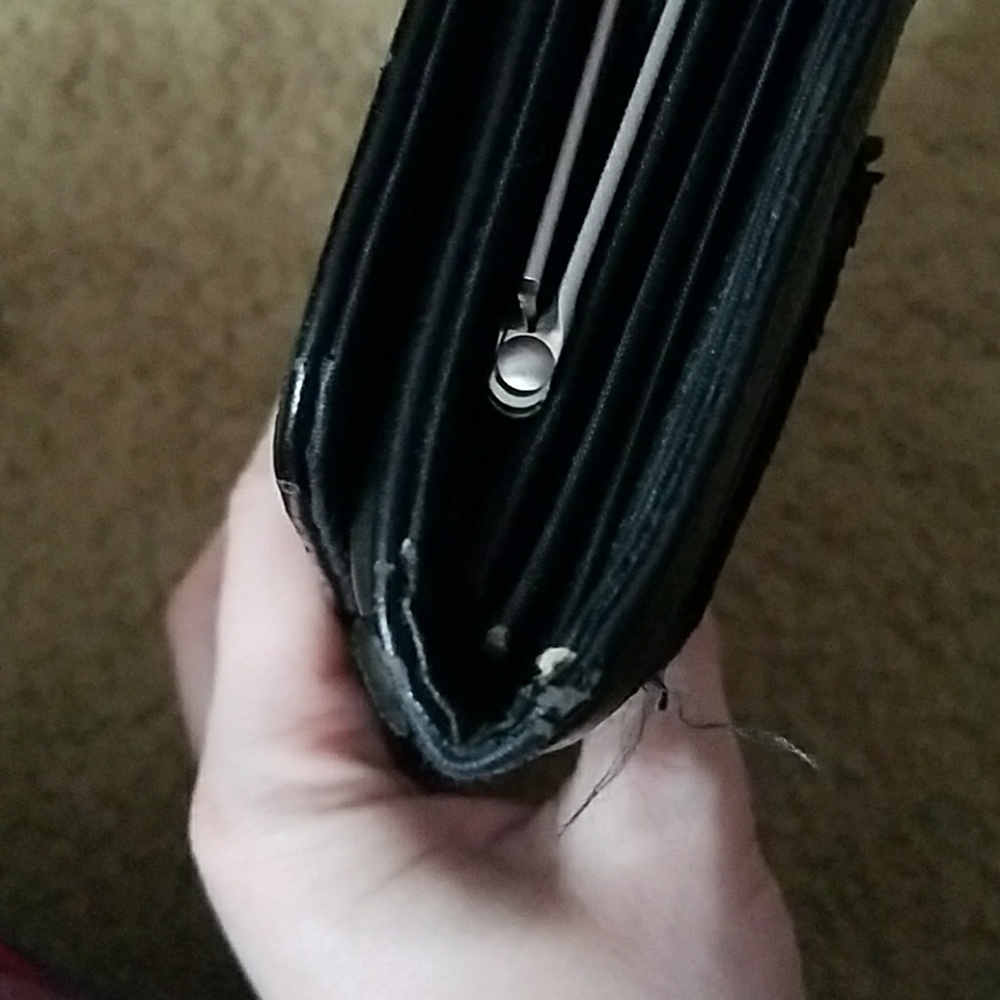 Wallet - Picture 7 of 8